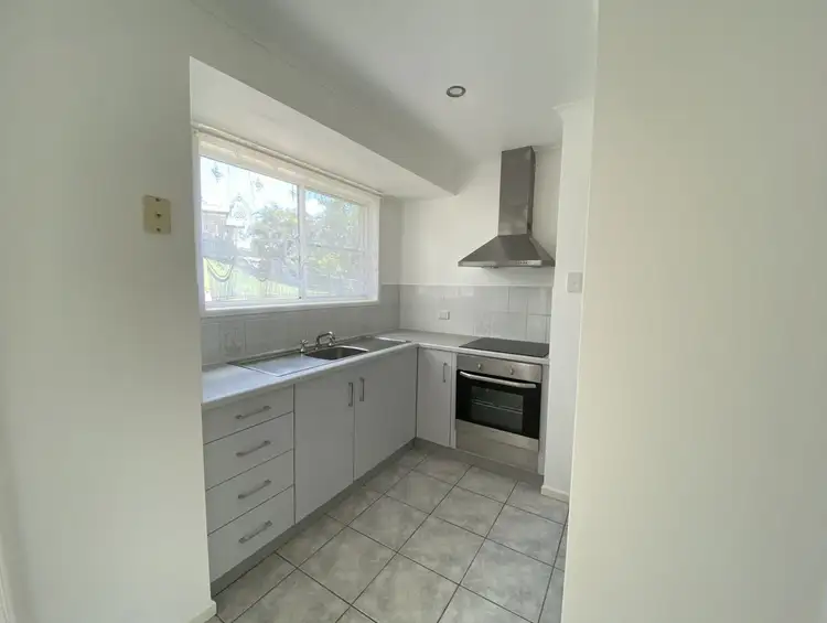 Sixth view of Homely house listing, 3 Hoskyn Court, Clinton QLD 4680