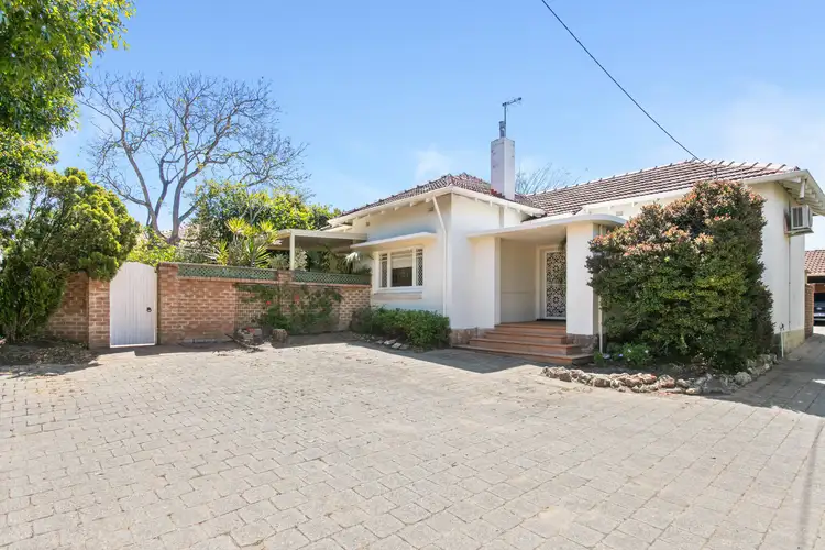 1/227 Preston Point Road, Bicton WA 6157
