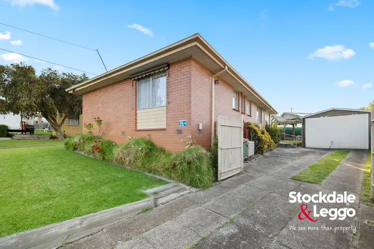65 Erinbank Crescent