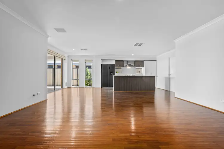 Fourth view of Homely house listing, 8 Camden Boulevard, Aubin Grove WA 6164