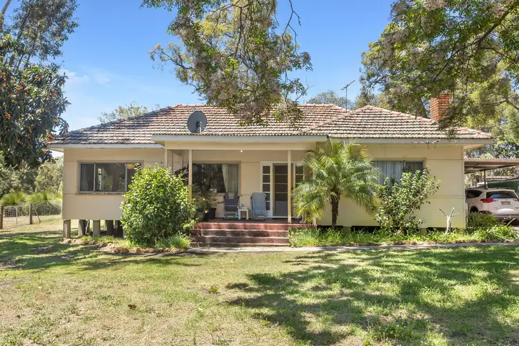 195 Glenisla Road
