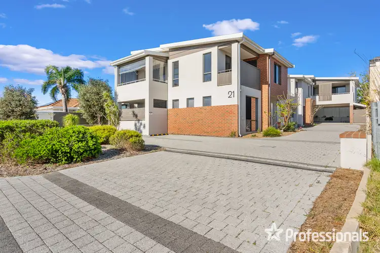 Main view of Homely house listing, 2/21 Almurta Way, Nollamara WA 6061