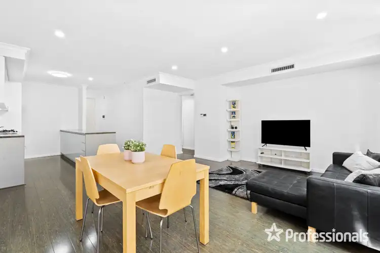 Sixth view of Homely house listing, 2/21 Almurta Way, Nollamara WA 6061