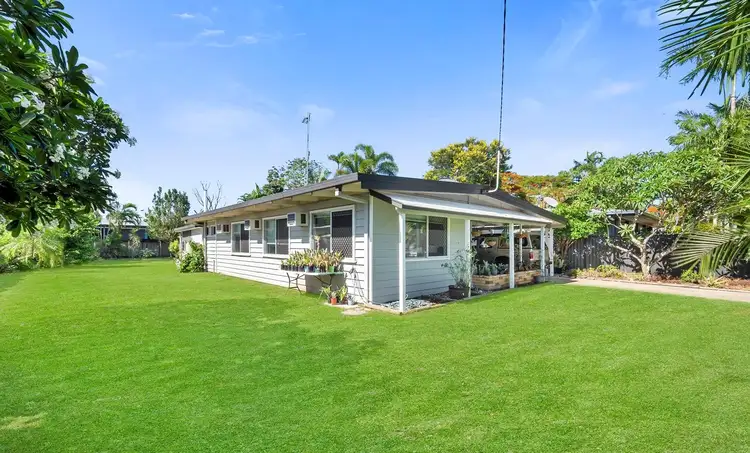 3 Jessie Close, Yorkeys Knob QLD 4878