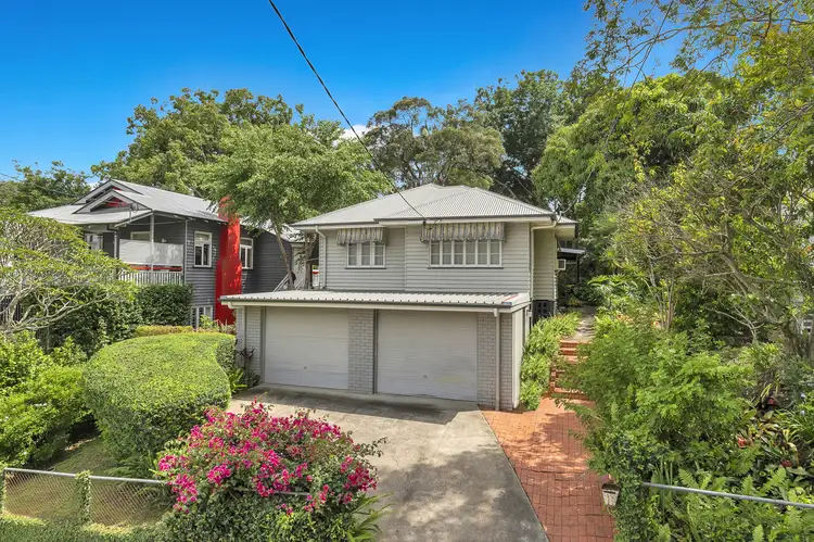 15 Dunella Street