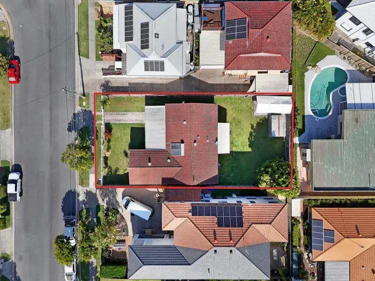 Fifth view of Homely house listing, 6 Errol Avenue, Paradise Point QLD 4216