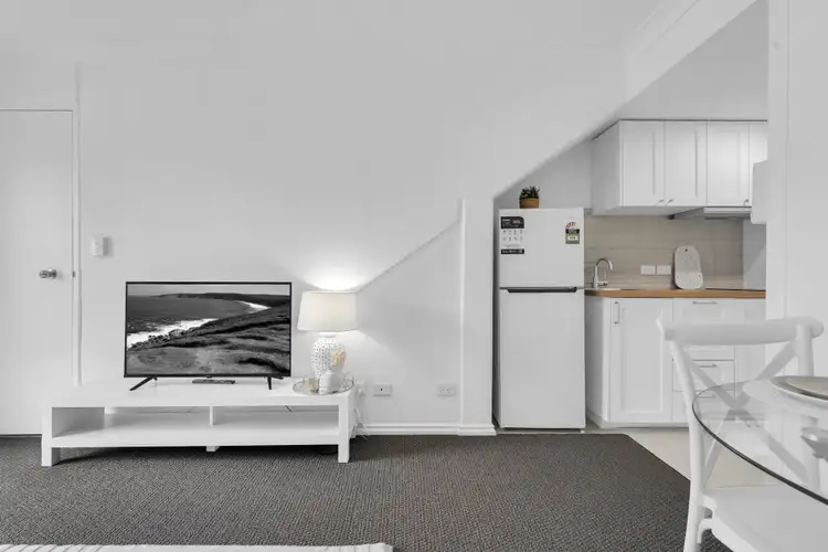 Sixth view of Homely apartment listing, 23/23 Edmondstone Street, South Brisbane QLD 4101