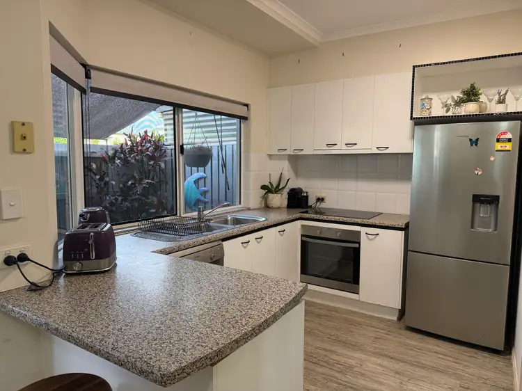6/64 Charles Street, Manunda QLD 4870