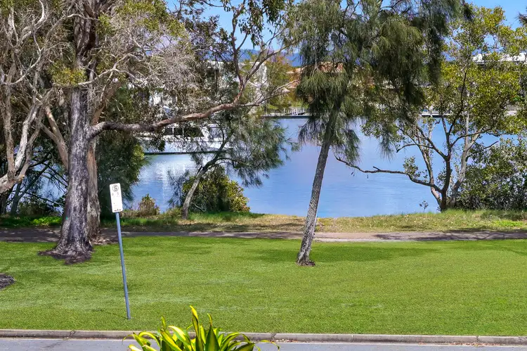 Second view of Homely house listing, 39 Paradise Parade, Paradise Point QLD 4216