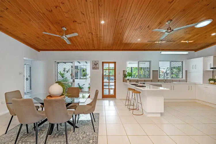 Sixth view of Homely house listing, 2 Serissa Crescent, Annandale QLD 4814