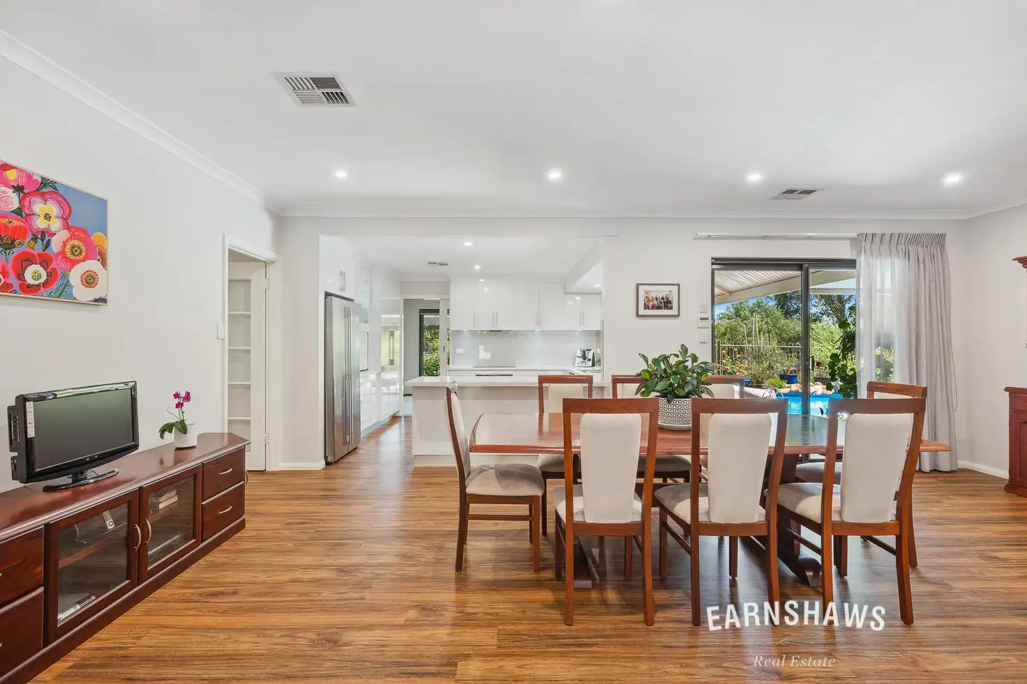 Main view of Homely house listing, 5 Wallis Court, Swan View WA 6056