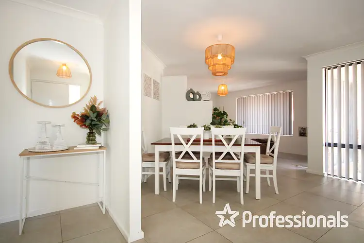 1/7 Claughton Way, Glen Iris WA 6230