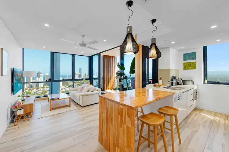 3411/2 Como Crescent, Southport QLD 4215