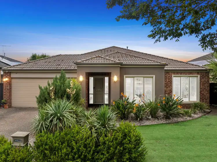 32 Hummingbird Boulevard, Tarneit VIC 3029