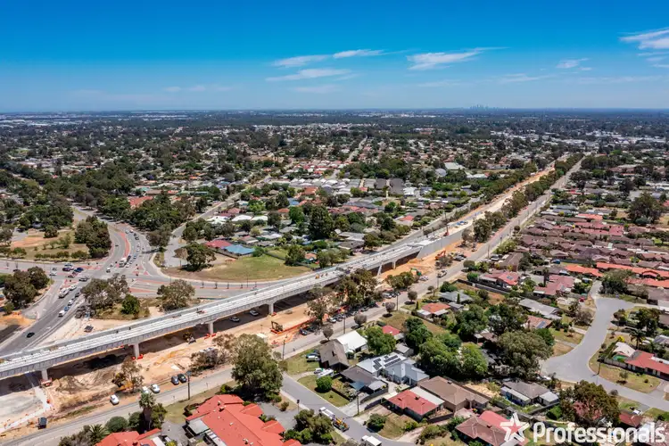 Sixth view of Homely house listing, 330 Streich Avenue, Armadale WA 6112