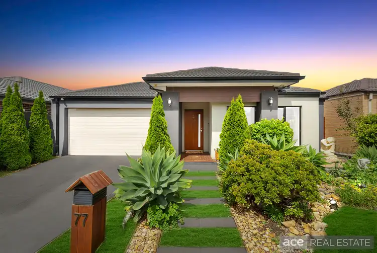 77 Sunnybank Drive, Point Cook VIC 3030