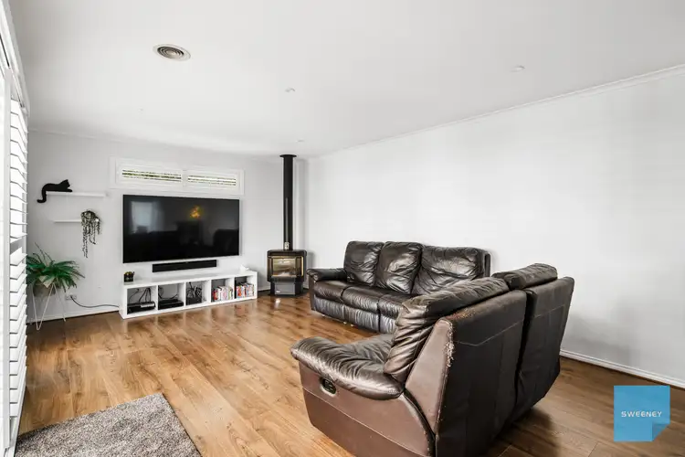 Fifth view of Homely house listing, 32 Northampton Crescent, Caroline Springs VIC 3023
