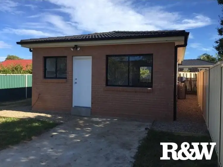 35a Dan Crescent