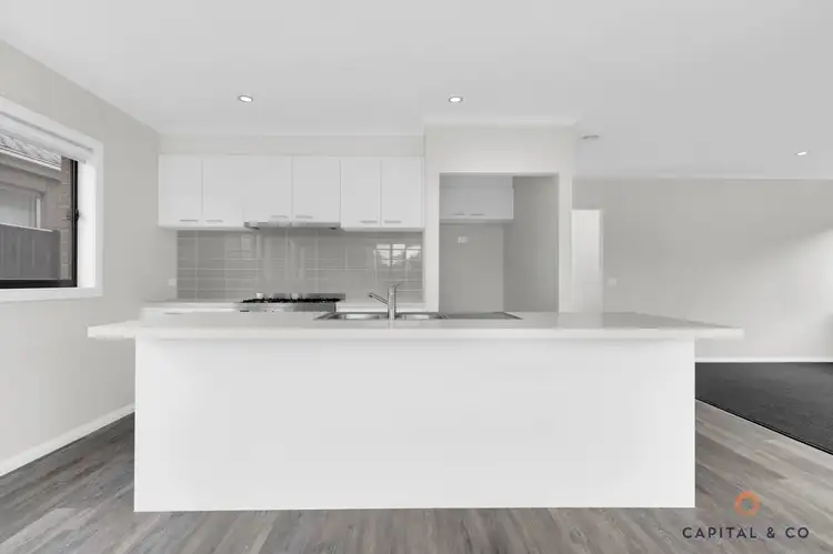 Fifth view of Homely house listing, 7 Alloca Crescent, Donnybrook VIC 3064