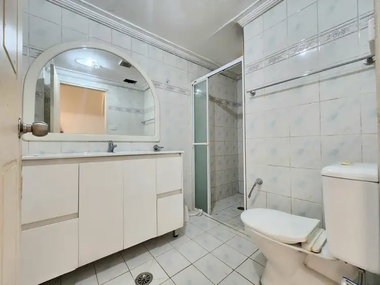 Third view of Homely unit listing, 4/32-36 Burlington Rd, Homebush NSW 2140