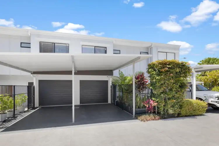 Fourth view of Homely townhouse listing, 2/60-62 Anzac Avenue, Maroochydore QLD 4558