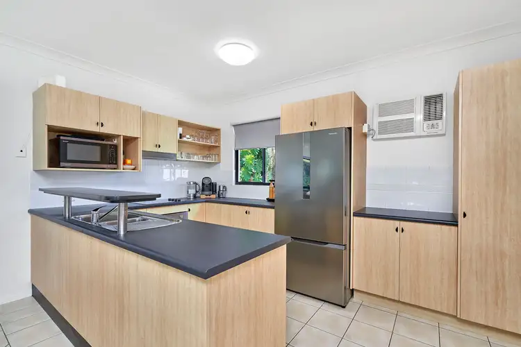 Fifth view of Homely unit listing, 17/106 Moore Street, Trinity Beach QLD 4879
