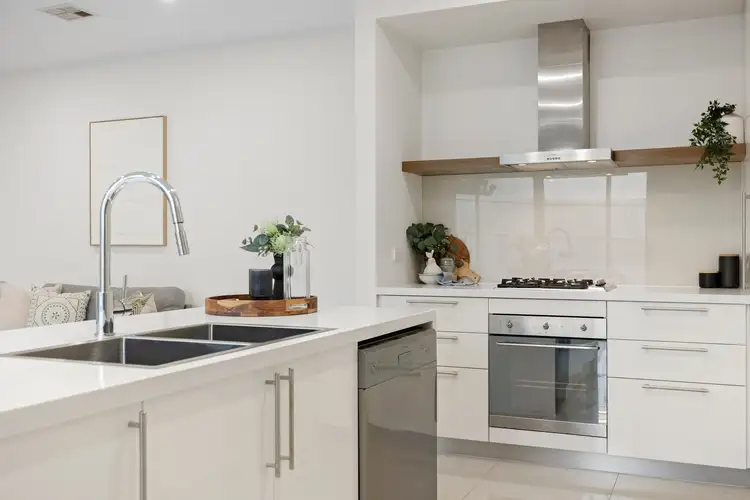 Fifth view of Homely house listing, 11 Ellis Park Avenue, Mulgrave VIC 3170