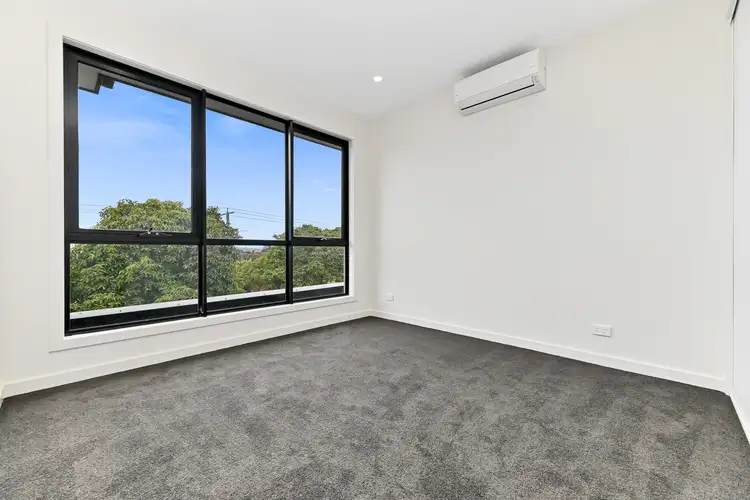 Fourth view of Homely townhouse listing, 2/315 Jells Road, Wheelers Hill VIC 3150