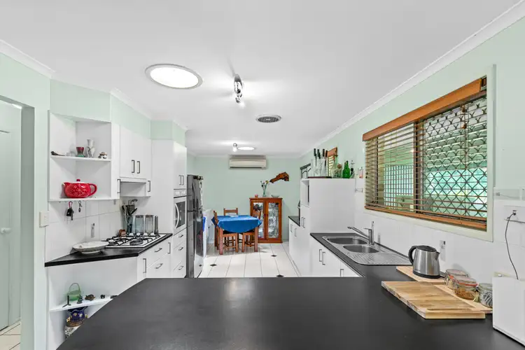 Sixth view of Homely house listing, 10 Einsleigh Court, Beerwah QLD 4519