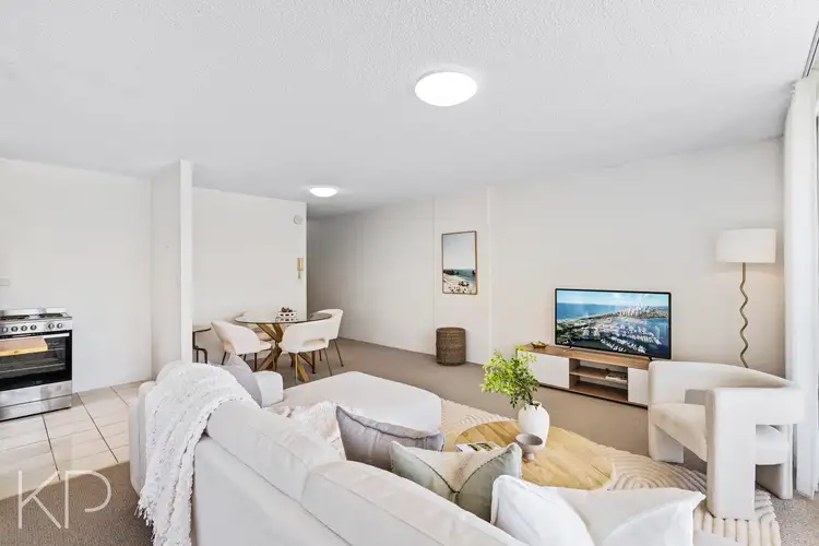 Fifth view of Homely apartment listing, 6/4 Elizabeth Avenue, Broadbeach QLD 4218
