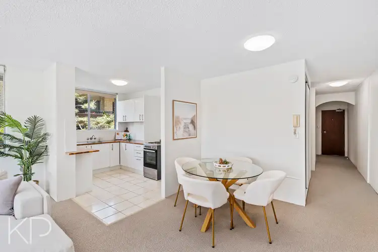 Sixth view of Homely apartment listing, 6/4 Elizabeth Avenue, Broadbeach QLD 4218