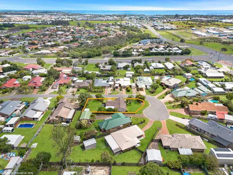Second view of Homely house listing, 11 Dean Court, Urraween QLD 4655