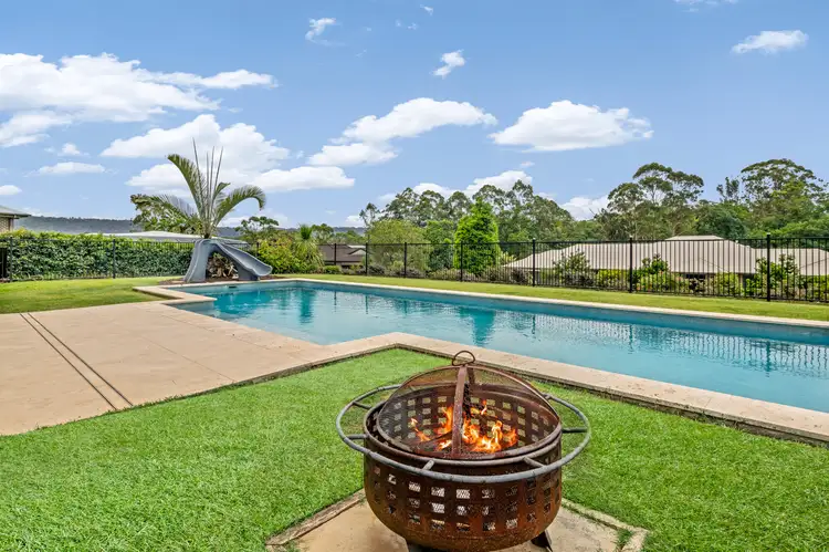 1 Kate Court, Beerwah QLD 4519