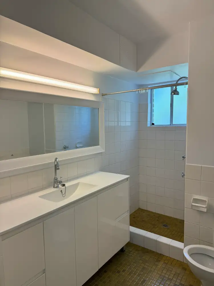 Third view of Homely apartment listing, 1/18-20 Corrimal Street, Wollongong NSW 2500