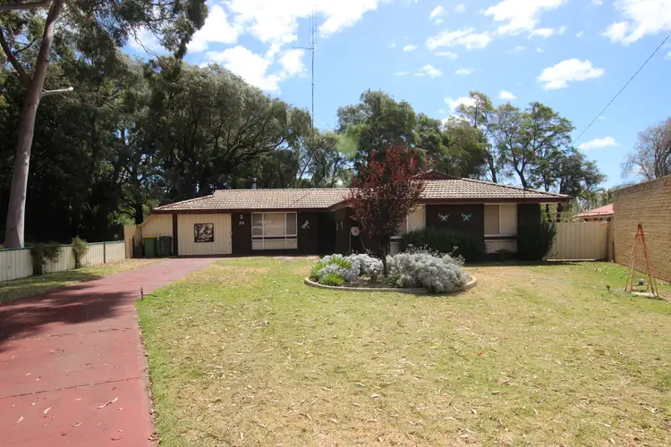 24 Hawksley Drive, Waroona WA 6215