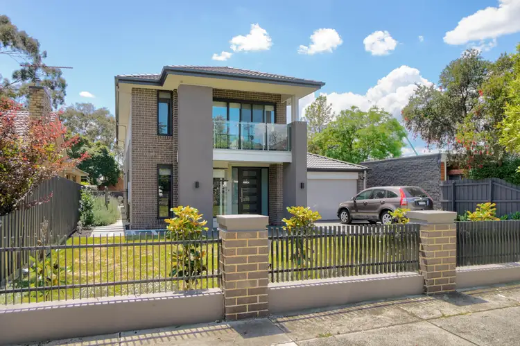 9 Viewpoint Road