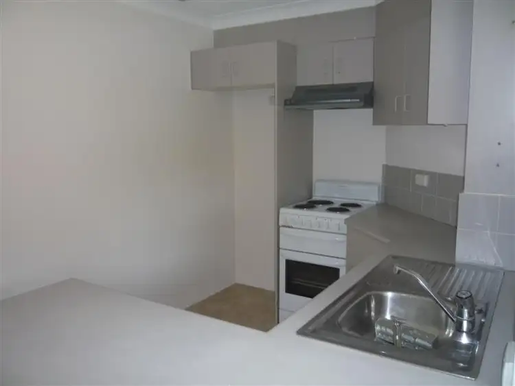 Fourth view of Homely unit listing, 6/10 Second Avenue, Broadbeach QLD 4218