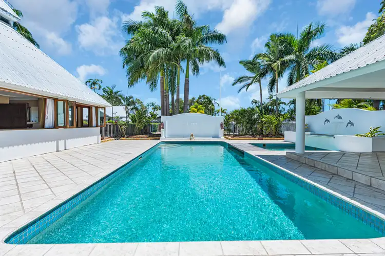 110 St Crispins Avenue, Port Douglas QLD 4877