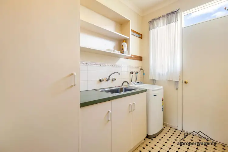 Fifth view of Homely house listing, 3 Cook Street, Horsham VIC 3400