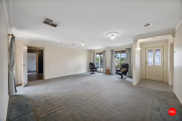 Fifth view of Homely house listing, 6 Cambridge Court, California Gully VIC 3556