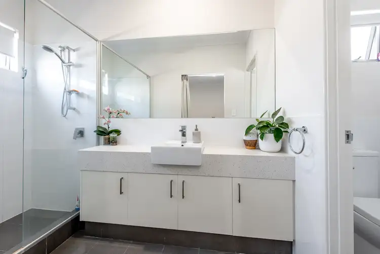 Sixth view of Homely apartment listing, 5/164 Baden Street, Joondanna WA 6060