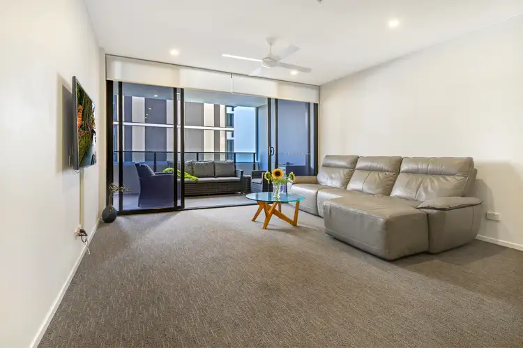 Main view of Homely apartment listing, 7/2729-2733 Gold Coast Highway, Broadbeach QLD 4218