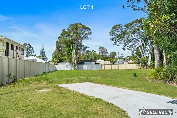 16 Pine Terrace, Redland Bay QLD 4165