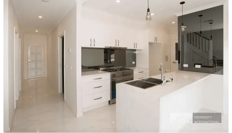 Third view of Homely house listing, 2/119 Borg Crescent, Scoresby VIC 3179