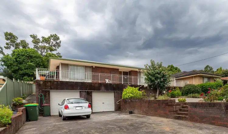 35 Chartwell Way, Swan View WA 6056