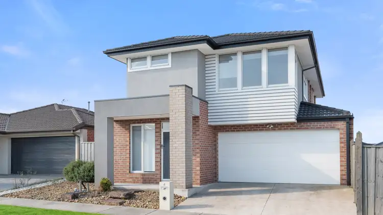 4 Tivoli Way, Mickleham VIC 3064