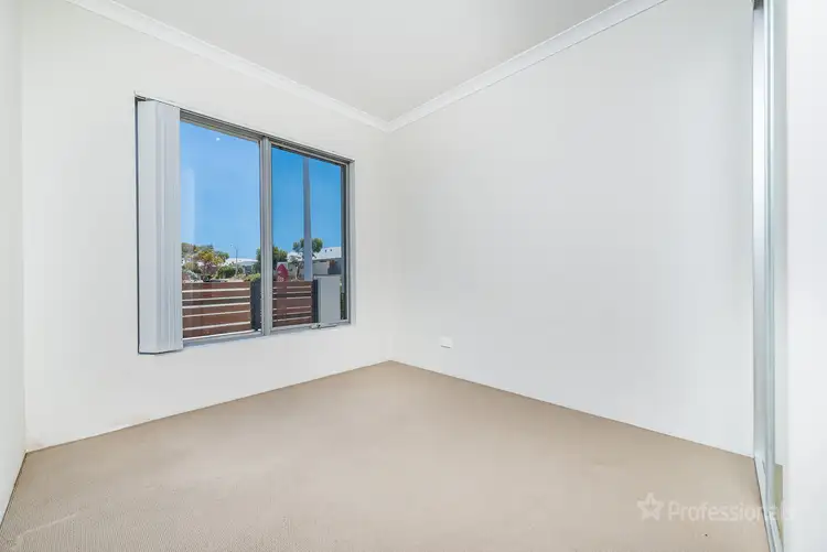 Fourth view of Homely house listing, 22 Piazza Link, Alkimos WA 6038