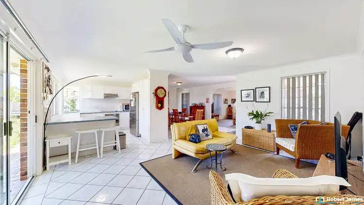 Fifth view of Homely house listing, 8 Donovan Ct, Tewantin QLD 4565