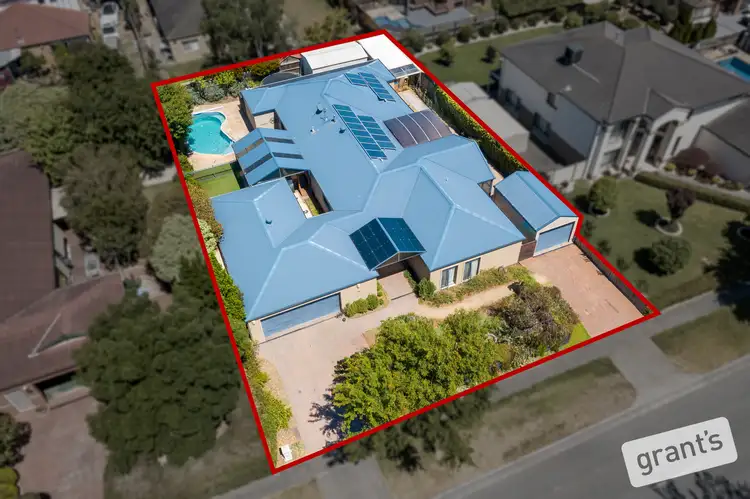 25 Heritage Drive, Narre Warren South VIC 3805