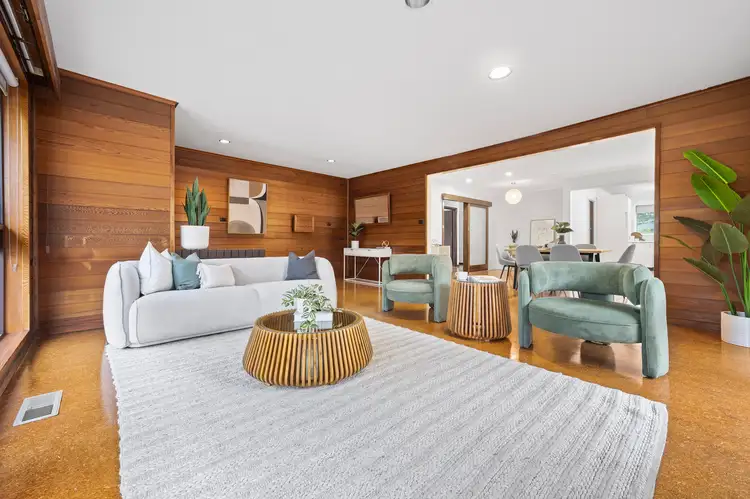 100 Harborne Street, Macleod VIC 3085